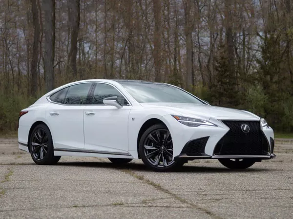 Dịch vụ thay Kính chắn gió xe Lexus LS 500 tận nơi